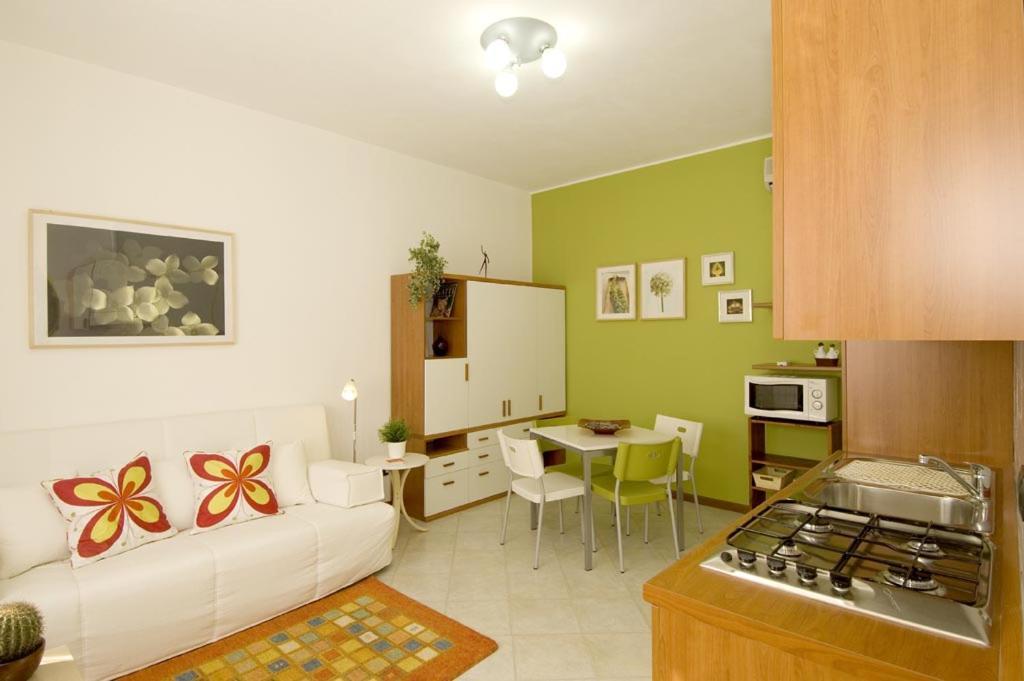 Appartamenti Villa Anna Melegnano Luaran gambar